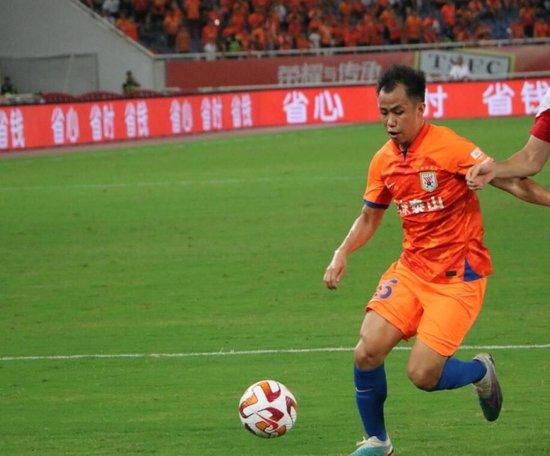 格伦·克洛斯、莎拉·保罗森、泰亚娜·泰勒、金·卡戴珊、妮.国王基金会颁奖典礼 梅姨、贝克汉姆、凯特出席！