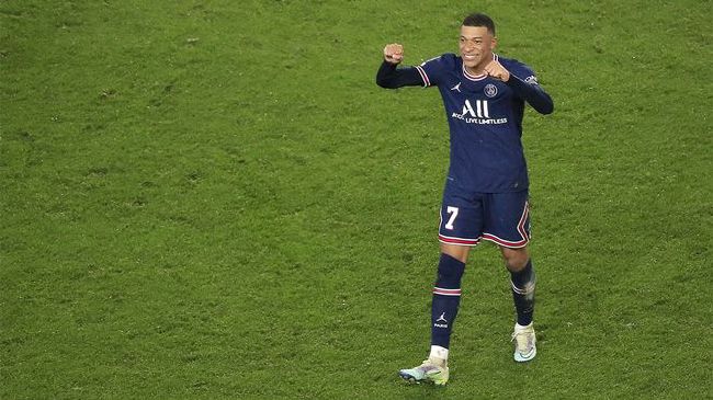 2026年，众人期待的《飞驰人生3》已正式定档春节，《惊蛰无声》《镖人》《熊猫计划2》《抓特务》《千金不换》《澎湖海战》《熊出没·年年有熊》等多部重磅新片也已列阵以待，涵盖喜剧、动作、动画等多元类型，有望在接下来的时间里与观众们陆续见面，并凭借差异化的内容供给为新一年的市场开出红盘。
